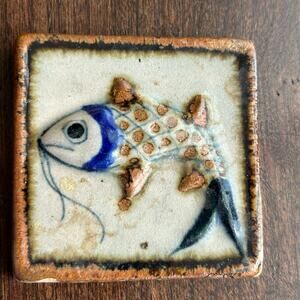 VTG Stoneware Tonala Mexican Tile brown blue fish